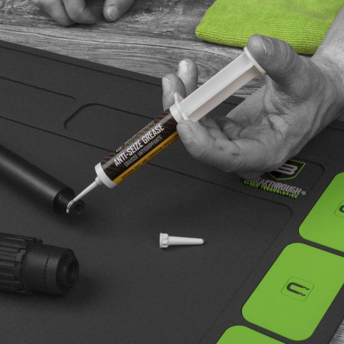 NEW Breakthrough Clean Technologies Anti-Seize Grease, 12cc Syringe
